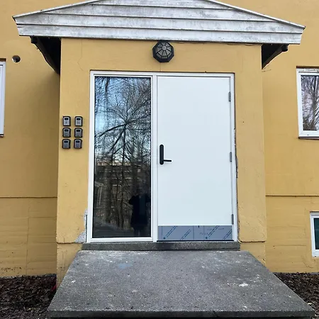Apartment Sentral Leilighet I Gamle